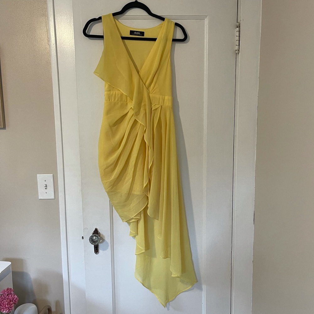 Lulus yellow ruffled asymmetrical dress, size S